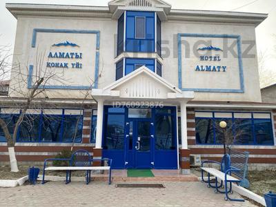 Бани, гостиницы и зоны отдыха · 1548 м² за 500 млн 〒 в Атырау, мкр Центральный