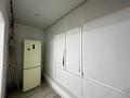 2-комнатная квартира · 74 м² · 1/3 этаж, мкр Жулдыз, Бисена Жумагалиева 17/1 — рядом автосервис 999 за 24.5 млн 〒 в Уральске — фото 6