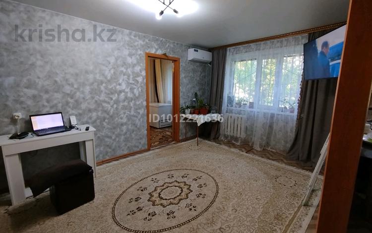 2-комнатная квартира · 43 м² · 1/5 этаж, 4-й мкр. 31 за 4 млн ₸ в Житикаре — фото 2