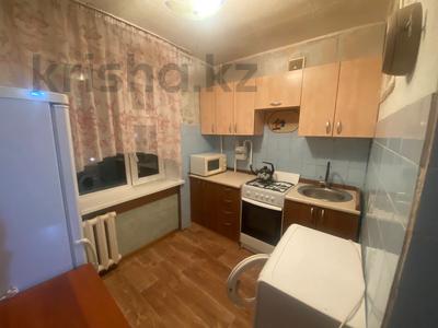 2-комнатная квартира, 45 м², 3/5 этаж, Богенбай батыра 32/1 за 16.5 млн 〒 в Астане, Сарыарка р-н