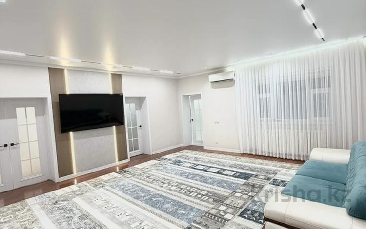 Отдельный дом · 5 комнат · 250 м² · 10 сот., Станция Вокзал 7 за 55 млн ₸ в Жанаозен — фото 15