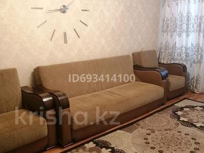 2-бөлмелі пәтер, 45 м², 5/5 қабат ай сайын, Кердері 138 — Пр.Абая, бағасы: 130 000 〒 в Уральске, мкр Школьник