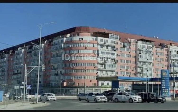 2-бөлмелі пәтер · 72.9 м² · 3/9 қабат, Баймуханова 45а, бағасы: 26.5 млн ₸ в Атырау, мкр Привокзальный-1 — фото 2