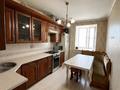 3-комнатная квартира · 79 м² · 2/10 этаж, набережная улица — 5 поликлиника , Дина маркет за 21 млн ₸ в Актобе, мкр. Курмыш