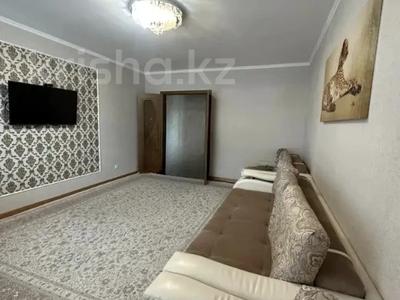 2-бөлмелі пәтер · 65 м² · 10/11 қабат, Улы Дала 67, 69, 15, 15/1, 17, 17/1, 2, 4, 6, 40 — Аль Фараби, бағасы: ~ 35 млн ₸ в Астане, Есильский р-н