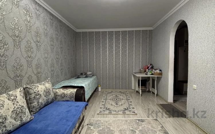 1-комнатная квартира · 32 м² · 3/5 этаж, 15й микрорайон 2 за 8 млн ₸ в Караганде — фото 2
