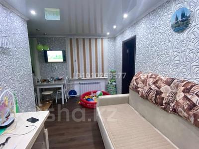 3-комнатная квартира · 51 м² · 5/5 этаж, проспект Абая — Дом Фуд март за 8.6 млн ₸ в Шахтинске