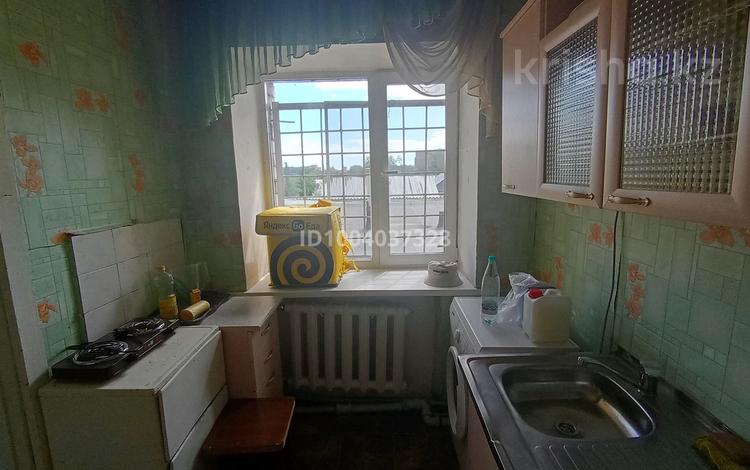 1-комнатная квартира · 16.7 м² · 2/5 этаж, Бекена Жамакаева 219 — Находится возле автобусного парка за 6 млн 〒 в Семее — фото 2