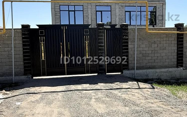 Отдельный дом · 8 комнат · 300 м² · 10 сот., Сырым датулы 6а — Кульжинка бак за 80 млн ₸ в  — фото 4