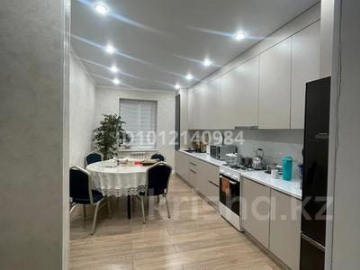 3-бөлмелі пәтер · 112 м² · 4/6 қабат, 35-мкр 34, бағасы: 25 млн ₸ в Актау