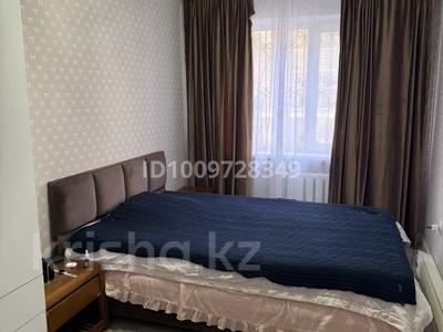 3-комнатная квартира · 60 м² · 1/4 этаж, мкр №4 8 — Абая Алтынсарина за 20 000 〒 в Алматы, Ауэзовский р-н