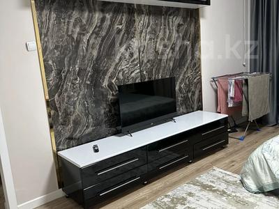 1-бөлмелі пәтер · 33 м² · 5/9 қабат, Богенбай батыра 259, бағасы: 17 000 ₸ в Алматы, Алмалинский р-н