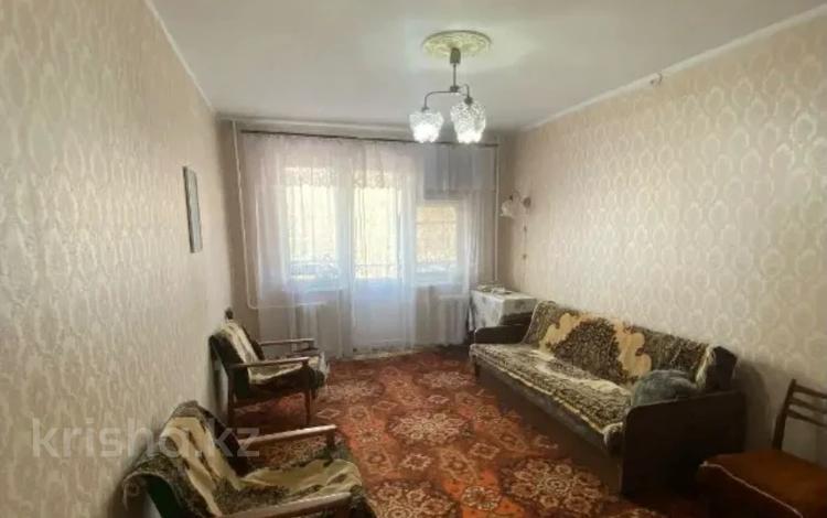 3-комнатная квартира · 61 м² · 3/5 этаж, мкр Центральный, Утемисова 128 б за 13.5 млн ₸ в Атырау — фото 2