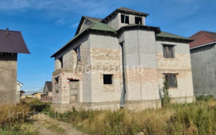 Отдельный дом · 8 комнат · 250 м² · 10 сот., 1 микрорайон 117 за 18 млн 〒 в Жибек Жолы — фото 13