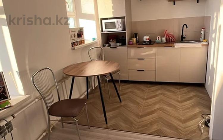1-бөлмелі пәтер · 35 м² · 5/5 қабат, мкр 8, Сатпаева, бағасы: 12 000 ₸ в Актобе — фото 2