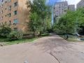 2-комнатная квартира · 55 м² · 5/5 этаж, мкр Аксай-1А 10а — Толе-би, Момышулы за 300 000 ₸ в Алматы, Ауэзовский р-н — фото 19