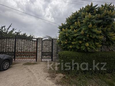 Жеке үй · 5 бөлме · 179 м² · 8 сот., Сейфуллина 22, бағасы: ~ 64.9 млн ₸ в Боралдае (Бурундай)