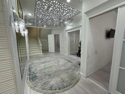 Отдельный дом · 8 комнат · 380 м² · 10 сот., мкр "Шыгыс 3" за 105 млн 〒 в Актау, мкр "Шыгыс 3"