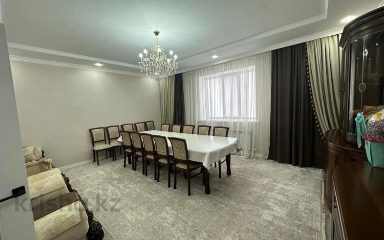 4-комнатная квартира · 147 м² · 3/5 этаж, мкр. Алтын орда за 62 млн ₸ в Актобе — фото 2
