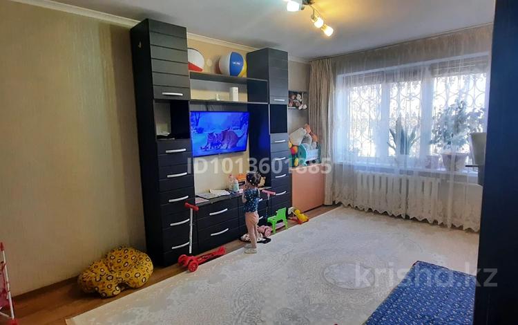 2-комнатная квартира · 54 м² · 2/5 этаж, мкр 8, Марата Оспанова 52 — улица Марата Оспанова угол проспект Абулхаирхана за 17.4 млн ₸ в Актобе — фото 2