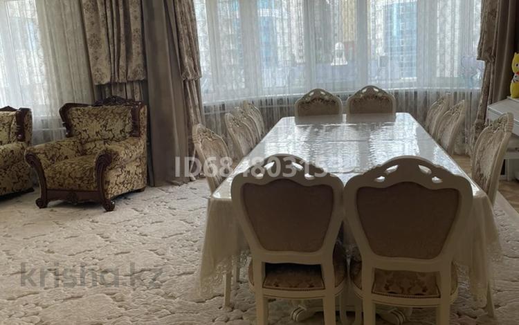 3-комнатная квартира · 125 м² · 5/9 этаж, Иманова 18/2 — Пересечение Иманова и Валиханова за 89 млн ₸ в Астане, р-н Байконур — фото 2