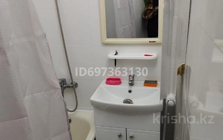 2-комнатная квартира · 45 м² · 2/5 этаж, Абая 37 за 170 000 ₸ в Уральске, мкр Школьник — фото 2