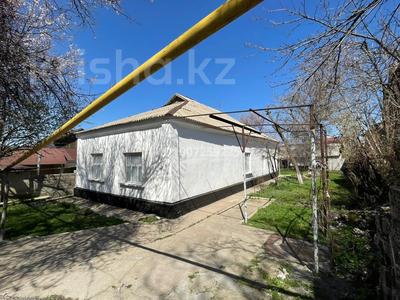 Отдельный дом · 6 комнат · 200 м² · 10 сот., Восточная 29 — Чють ниже Камал магазина спальный раен за 14 млн 〒 в Ленгере