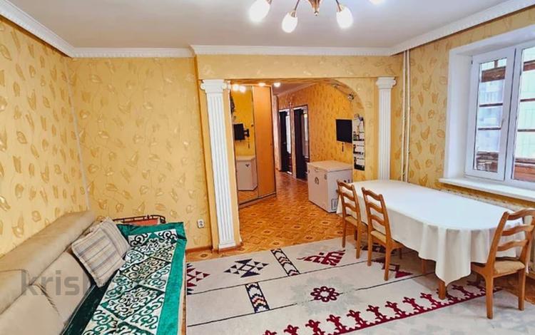 4-бөлмелі пәтер · 80 м² · 3/5 қабат, Степной 1 ш/а. 1, бағасы: 27.5 млн ₸ в Караганде, Казыбек би р-н — фото 2