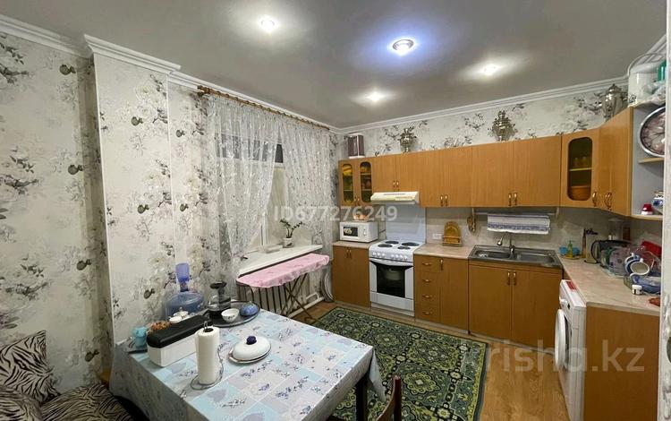 3-комнатная квартира, 82 м², 1/2 этаж, Мира — Асылбекова за 23 млн 〒 в Жезказгане — фото 2