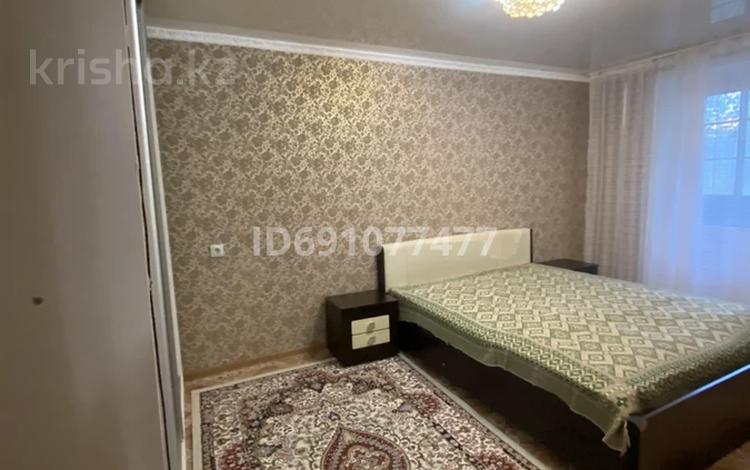 2-комнатная квартира, 56 м², 2/9 этаж помесячно, Гагарина 68 — Рынок