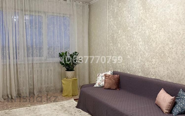 2-бөлмелі пәтер, 70 м², 8/9 қабат ай сайын, Зердели 1/177, бағасы: 250 000 〒 в Алматы — фото 2