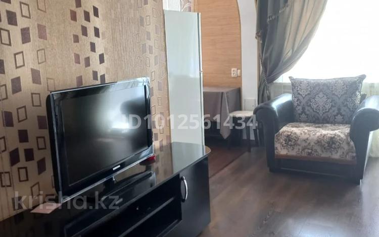 2-комнатная квартира · 41 м² · 4/5 этаж, мкр Новый Город, Лободы 28 за 20 млн ₸ в Караганде, Казыбек би р-н — фото 2