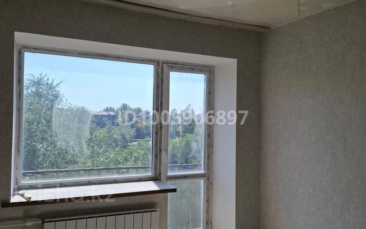 1-бөлмелі пәтер · 31.8 м² · 5/5 қабат, Майкудук, Майкудук, 12й микрорайон, бағасы: 6.5 млн ₸ в Караганде, Алихана Бокейханова р-н — фото 2