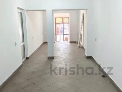 Дүкендер мен бутиктер, сұлулық салондары · 117 м², бағасы: 40 млн ₸ в Таразе