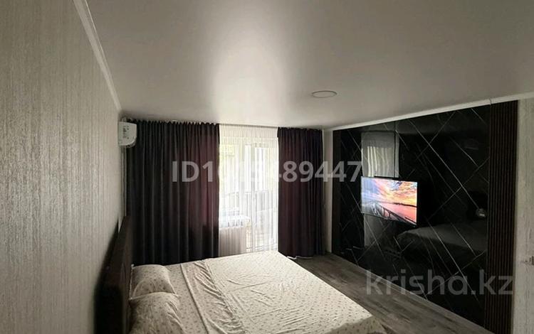 1-бөлмелі пәтер · 25 м² · 2/9 қабат, 11 ш/а. 111, бағасы: 10 000 ₸ в Актобе, мкр 11 — фото 2