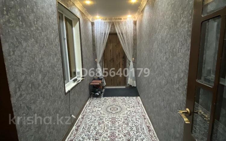 Отдельный дом • 7 комнат • 304 м² • 10 сот., ул 8марта 33 — 8 март 33 за 45 млн 〒 в Шымкенте, Аль-Фарабийский р-н — фото 2