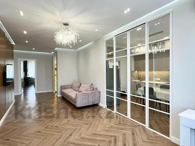 Продажа квартир в Алматы: 4-комнатная квартира · 122 м² · 4 этаж, Каныша Сатпаева за 129 млн 〒 4-комнатная квартира · 122 м² · 4 этаж, Каныша Сатпаева за 129 млн 〒 в Алматы, Бостандыкский р-н