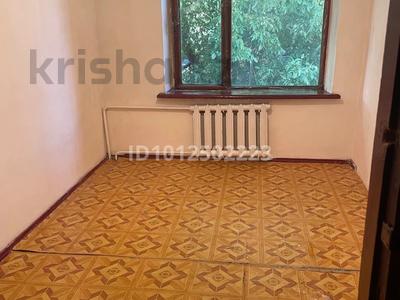 1-бөлмелі пәтер · 35 м² · 2/2 қабат, Чернышевский 47 — Сейфуллина, бағасы: 12 млн ₸ в Алматы, Турксибский р-н