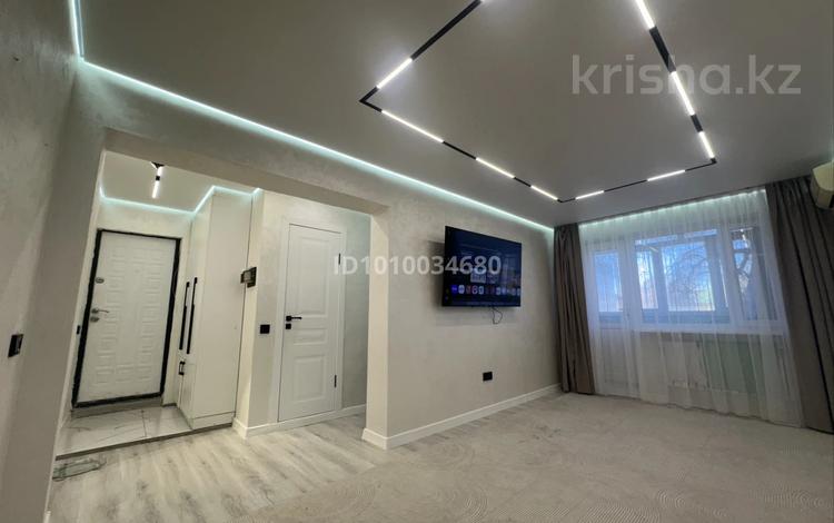 2-бөлмелі пәтер · 50 м² · 2/5 қабат, Махамбет 116, бағасы: 19.5 млн ₸ в Атырау — фото 2