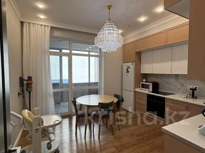 3-бөлмелі пәтер · 82 м² · 8/12 қабат, Мухамедханова 4/3, бағасы: 80 млн ₸ в Астане, Нура р-н