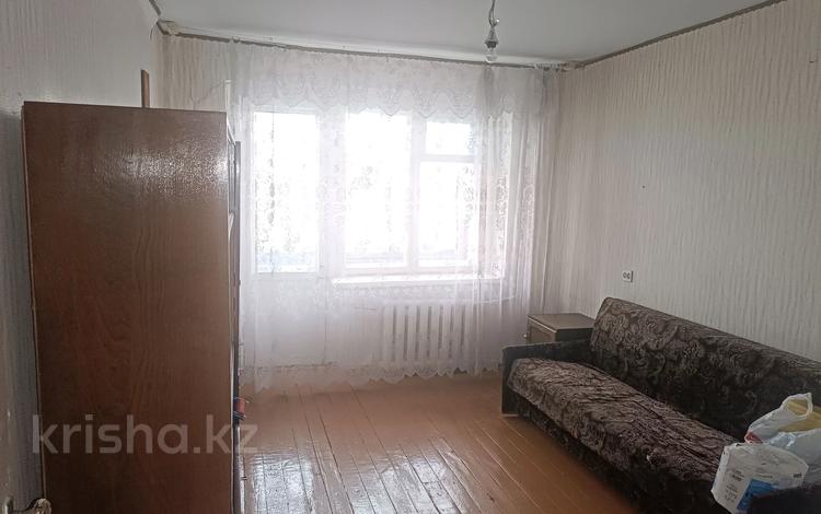 2-комнатная квартира, 45.3 м², 3/5 этаж, 5 микрорайон 7 за 6.2 млн 〒 в Лисаковске — фото 2