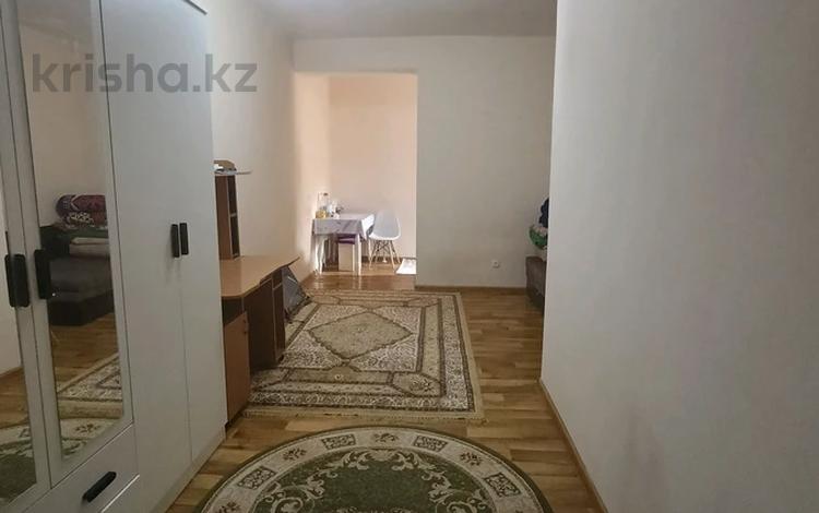 1-комнатная квартира · 33 м² · 7/10 этаж, мкр Аксай-3А за 21.5 млн ₸ в Алматы, Ауэзовский р-н — фото 2