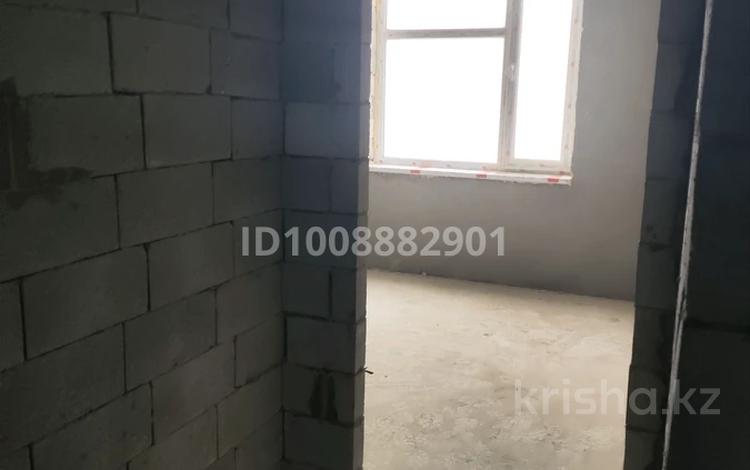 2-бөлмелі пәтер · 70.88 м² · 3/8 қабат, 33-й мкр 15, бағасы: 25 млн ₸ в Актау — фото 2