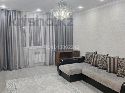 2-комнатная квартира · 82.7 м² · 3/5 этаж, Желтоксан 1/6, к7 — рынок Караван за 30 млн ₸ в Уральске