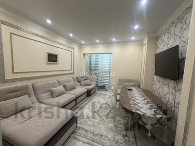 3-комнатная квартира · 80 м² · 3/22 этаж, Шахтеров 52б — Напротив супермаркета корзина (через дорогу) за 49 млн ₸ в Караганде