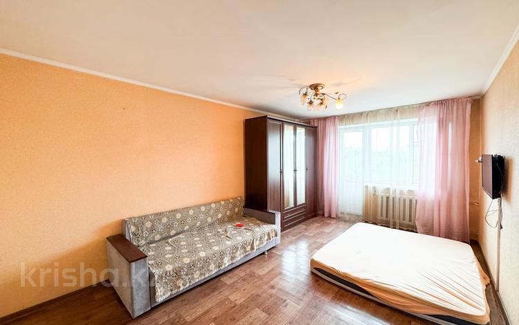 1-бөлмелі пәтер · 36 м² · 5/5 қабат, Ул. Жансугурова 80/84, бағасы: 10 млн ₸ в Талдыкоргане — фото 2