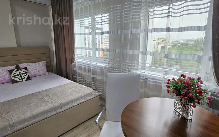 1-бөлмелі пәтер · 50 м² · 10/12 қабат, Шевченко 85 — Сейфуллина, бағасы: 18 000 ₸ в Алматы, Алмалинский р-н — фото 120