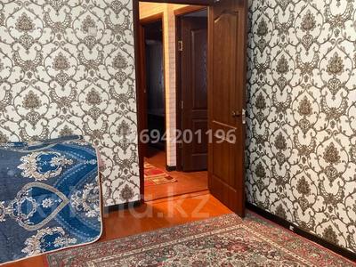 Продажа квартир в Туркестанской обл.: 3-комнатная квартира · 70 м² · 2/2 этаж, Аль Фараби — Қазыбек би за 15 млн 〒 3-комнатная квартира · 70 м² · 2/2 этаж, Аль Фараби — Қазыбек би за 15 млн 〒 в Шардара