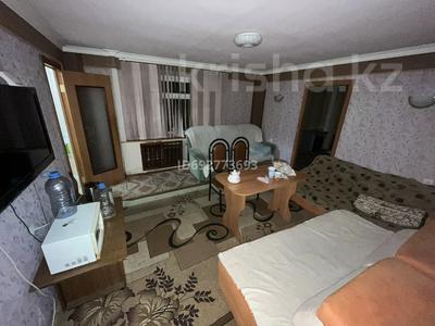 3-комнатная квартира, 60 м², 1/9 этаж помесячно, Абая 88 за 100 000 〒 в Темиртау
