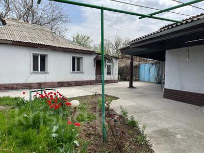 Отдельный дом · 4 комнаты · 80 м² · 16 сот., мкр Достык за 25 млн 〒 в Шымкенте, Абайский р-н